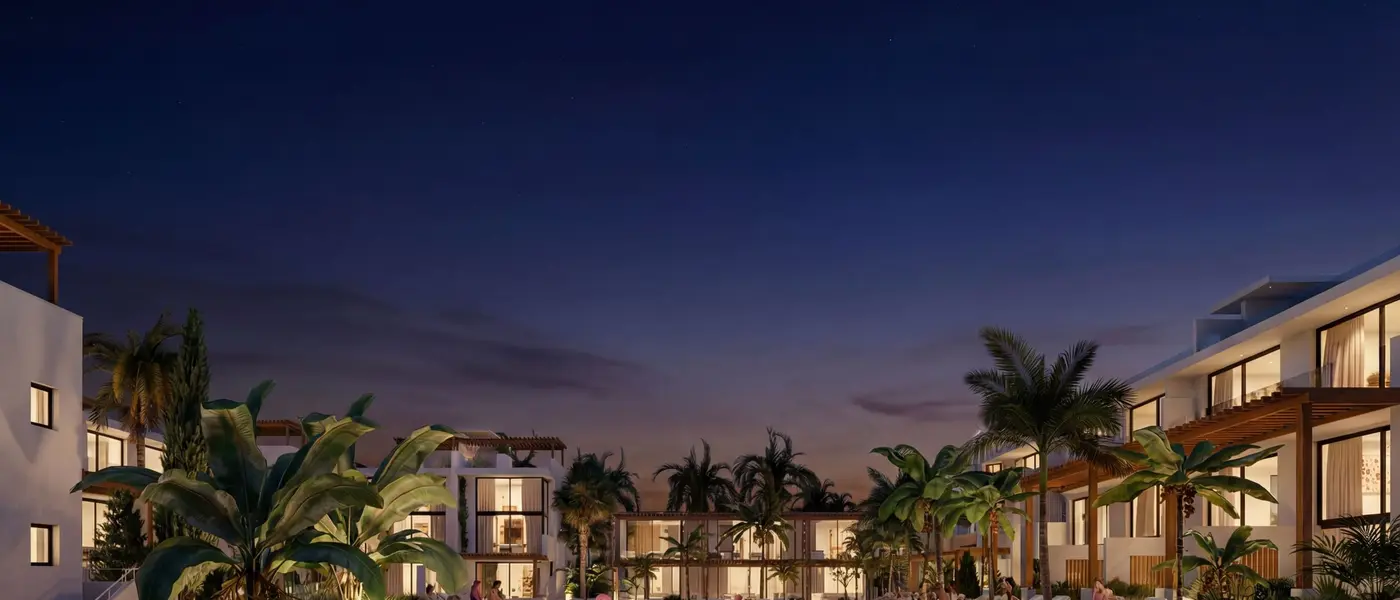 Riviera – Lifestyle Resort o zmierzchu, basen i ogrody
